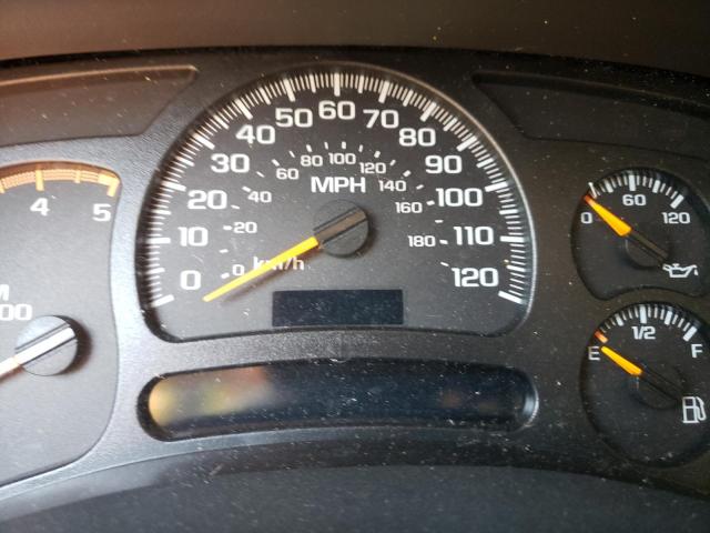 Photo 8 from auction – 2005 CHEVROLET SILVERADO with VIN 1GCHK232X5F953602