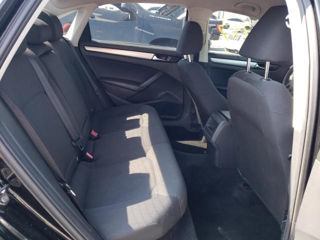 Photo 6 from auction – 2014 VOLKSWAGEN PASSAT S with VIN 1VWAS7A32EC025985