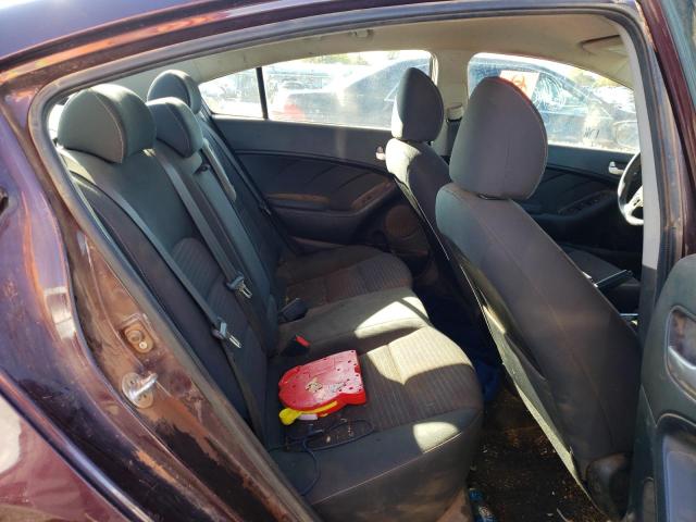 Photo 6 from auction – 2018 KIA FORTE LX with VIN 3KPFL4A72JE251423