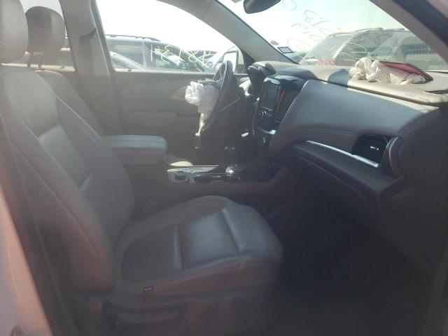 Photo 5 from auction – 2018 CHEVROLET TRAVERSE L with VIN 1GNERGKW7JJ136019