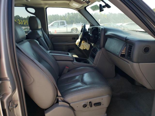 Photo 5 from auction – 2004 CHEVROLET SUBURBAN C with VIN 1GNEC16T64J219864