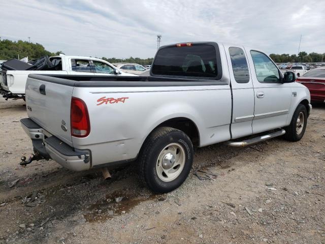 Photo 4 from auction – 2000 FORD F150 with VIN 1FTRX17L2YKB43069