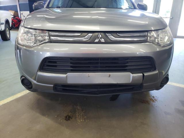Zdjęcie 9 z aukcji – 2014 MITSUBISHI OUTLANDER z VIN JA4AD2A3XEZ013901