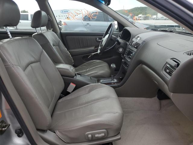 Photo 5 from auction – 2001 INFINITI I30 with VIN JNKCA31A01T034683