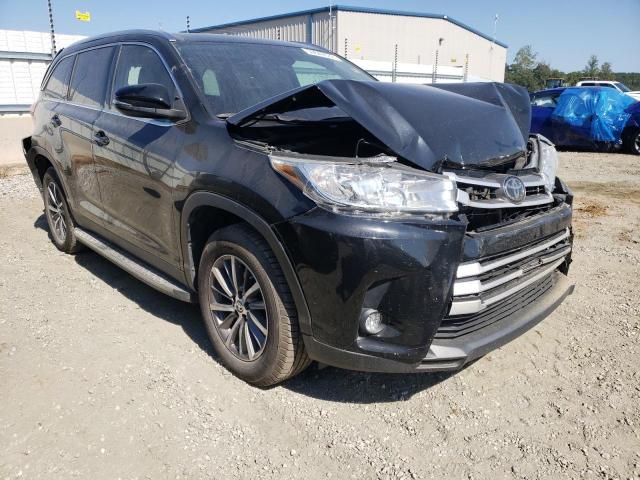 TOYOTA HIGHLANDER 2019 with VIN 5TDKZRFH6KS557768 - Photo from auction