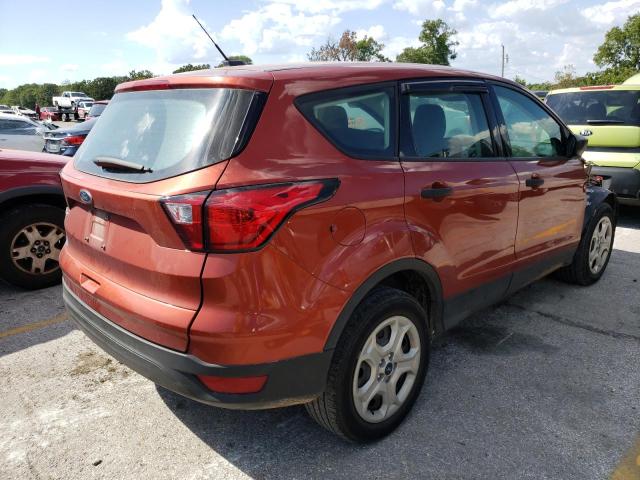 Photo 4 from auction – 2019 FORD ESCAPE S with VIN 1FMCU0F71KUB86192