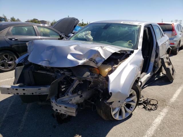 Photo 2 from auction – 2016 CHRYSLER 300 LIMITE with VIN 2C3CCAAG9GH206918
