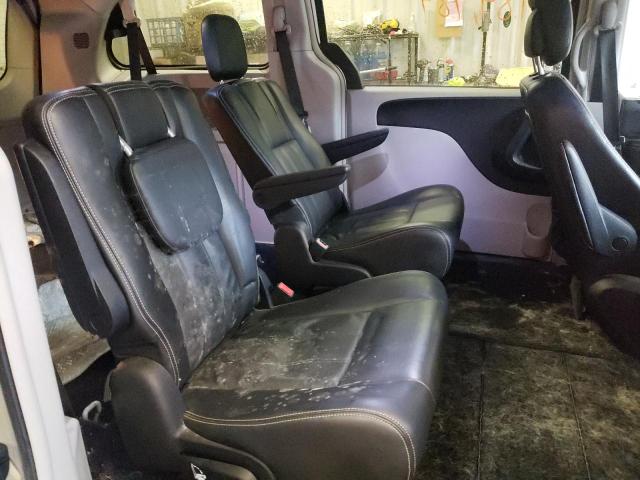 Photo 6 from auction – 2012 CHRYSLER TOWN & COU with VIN 2C4RC1BG4CR186523