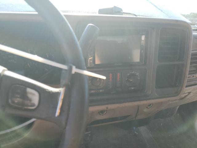 Zdjęcie 9 z aukcji – 2004 GMC SIERRA C25 z VIN 1GTHC23U64F174520