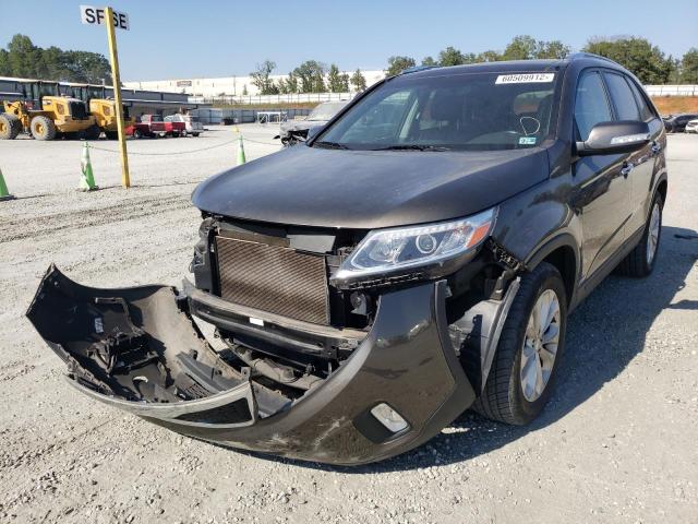 Photo 2 from auction – 2014 KIA SORENTO EX with VIN 5XYKUDA72EG497828