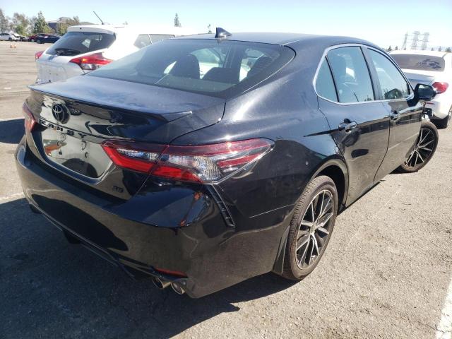 Photo 4 from auction – 2022 TOYOTA CAMRY SE with VIN 4T1G11AK2NU660425
