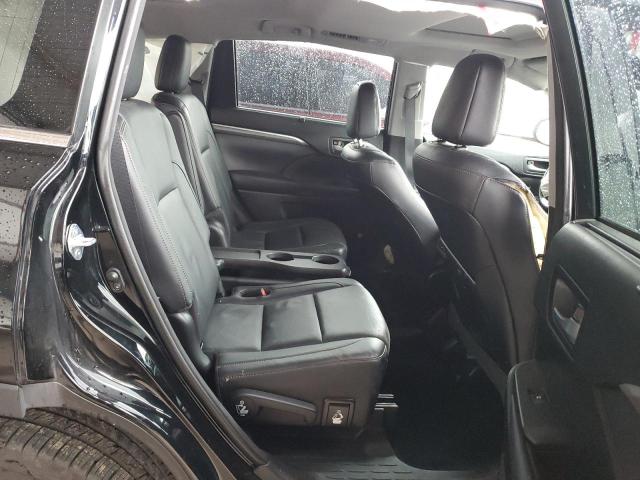 Photo 6 from auction – 2017 TOYOTA HIGHLANDER with VIN 5TDDZRFH8HS390590