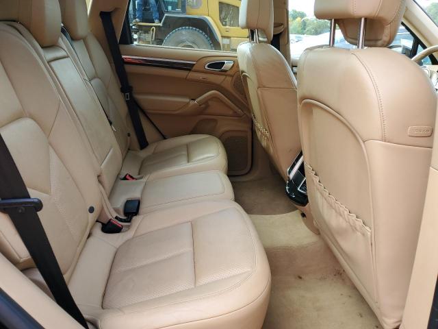Photo 6 from auction – 2013 PORSCHE CAYENNE with VIN WP1AA2A25DLA19305