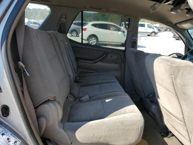 Photo 6 from auction – 2005 TOYOTA SEQUOIA SR with VIN 5TDBT44AX5S252658