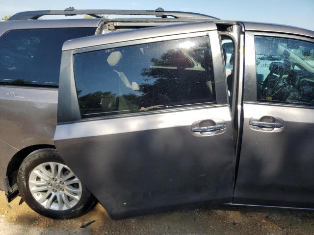 Photo 9 from auction – 2014 TOYOTA SEINNA with VIN 5TDYK3DC1ES421359