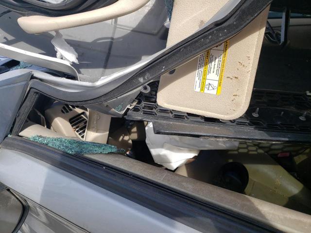 Photo 8 from auction – 2005 FORD ESCAPE LIM with VIN 1FMYU04145KD12663