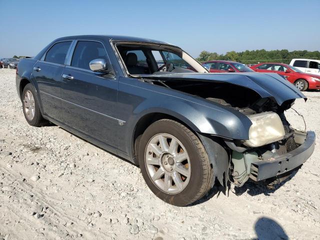 CHRYSLER 300C 2007 with VIN 2C3KA63HX7H684513 - Photo from auction