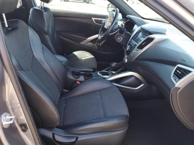 Photo 5 from auction – 2016 HYUNDAI VELOSTER with VIN KMHTC6AD2GU248354