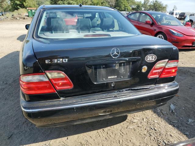 Photo 9 from auction – 2001 MERCEDES-BENZ E 320 with VIN WDBJF65J61X054188