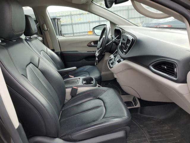 Photo 5 from auction – 2017 CHRYSLER PACIFICA T with VIN 2C4RC1EG9HR644270