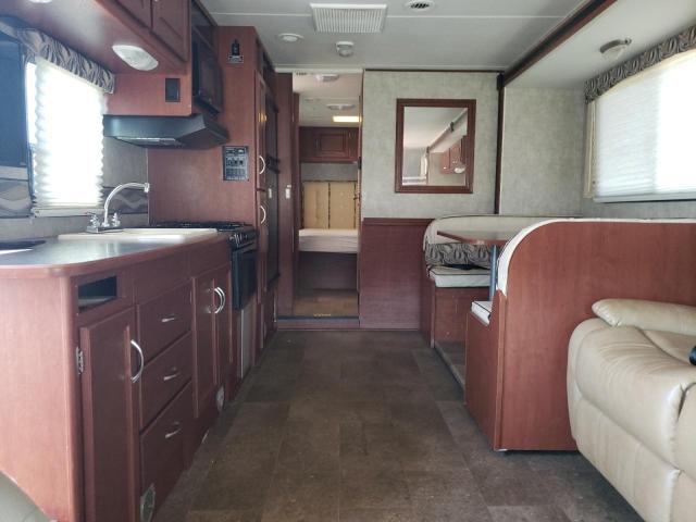 Photo 6 from auction – 2015 WINNEBAGO MINNIEWINN with VIN 1FDXE4FSXEDA52036