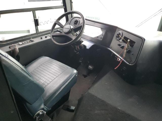 Photo 5 from auction – 1998 CHEVROLET P30 with VIN 1GBLP37J6W3307080