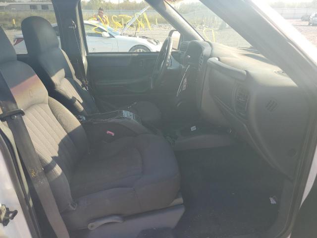 Photo 5 from auction – 2003 CHEVROLET BLAZER with VIN 1GNCS13X53K150000