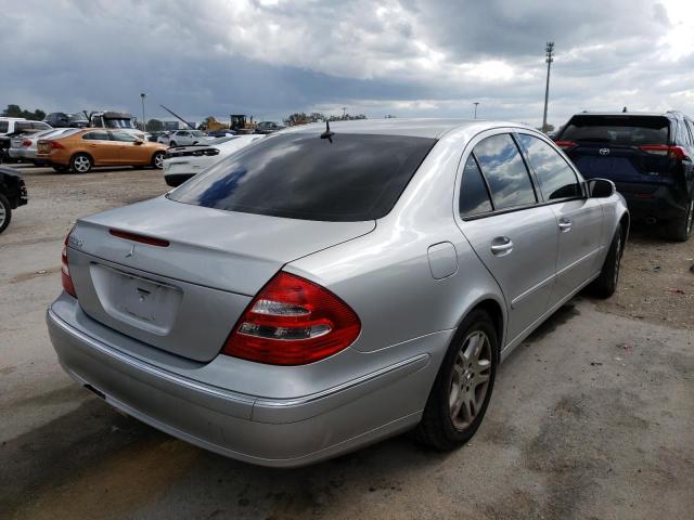 Photo 4 from auction – 2003 MERCEDES-BENZ E 320 with VIN WDBUF65J13A221480