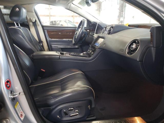 Photo 5 from auction – 2011 JAGUAR XJL with VIN SAJWA2GB9BLV14085