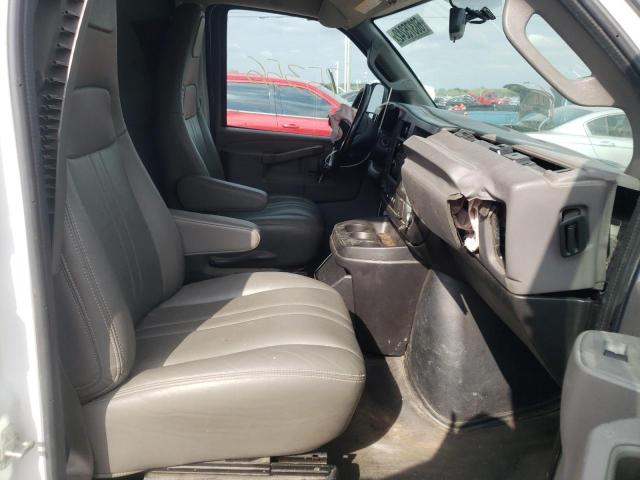 Photo 5 from auction – 2017 CHEVROLET EXPRESS G2 with VIN 1GCWGAFG3H1331595
