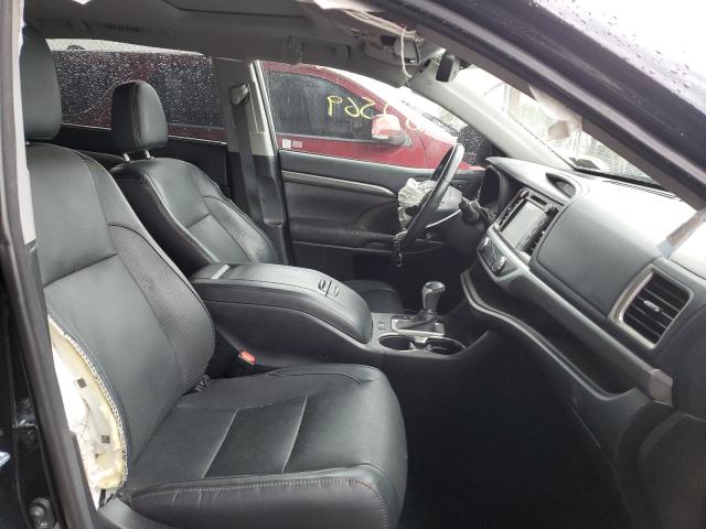 Photo 5 from auction – 2017 TOYOTA HIGHLANDER with VIN 5TDDZRFH8HS390590