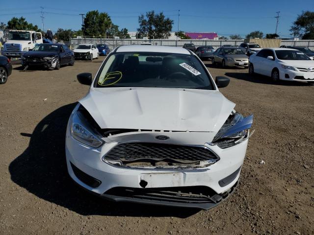 Photo 9 from auction – 2017 FORD FOCUS S with VIN 1FADP3E22HL215176