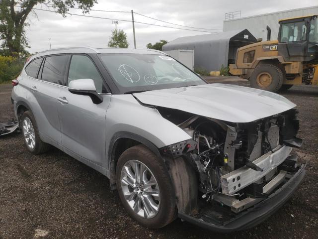 TOYOTA HIGHLANDER 2022 with VIN 5TDDZRBH6NS206247 - Photo from auction