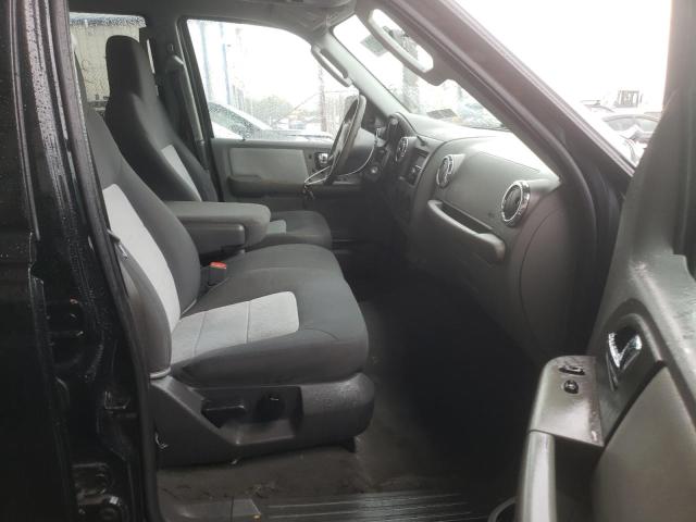 Photo 5 from auction – 2005 FORD EXPEDITION with VIN 1FMPU16545LA48212