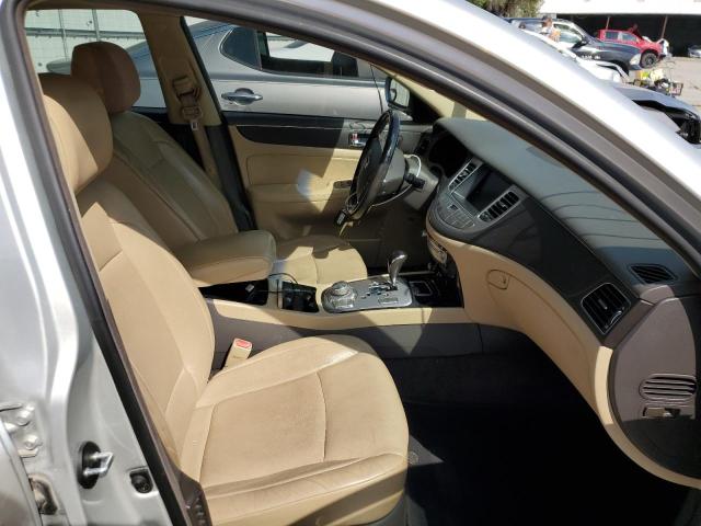 Photo 5 from auction – 2010 HYUNDAI GENESIS 4. with VIN KMHGC4DF0AU085259