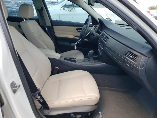 Photo 5 from auction – 2010 BMW 328 I with VIN WBAPH7G52ANM50428