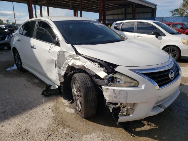 NISSAN ALTIMA 2.5 2015 with VIN 1N4AL3AP0FC251574 - Photo from auction