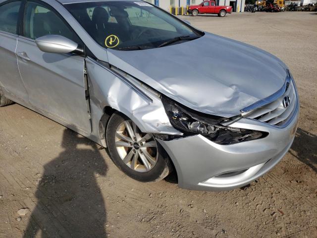 Photo 9 from auction – 2012 HYUNDAI SONATA GLS with VIN 5NPEB4AC5CH340137