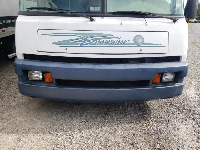 Photo 7 from auction – 1997 WINNEBAGO ITASCA with VIN 1GBLP37J2V3304238