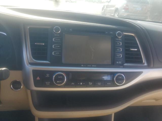 Photo 9 from auction – 2019 TOYOTA HIGHLANDER with VIN 5TDKZRFH7KS562218