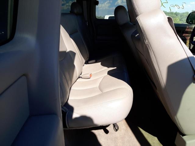 Photo 6 from auction – 2003 CHEVROLET SILVERADO with VIN 2GCEK19T331135727