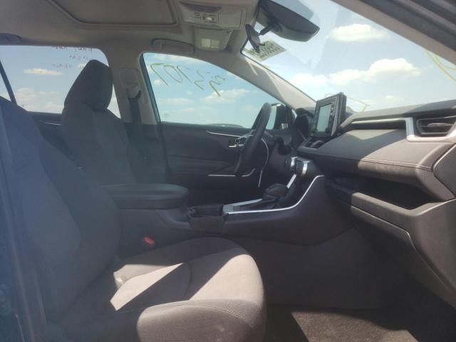 Photo 5 from auction – 2019 TOYOTA RAV4 XLE with VIN 2T3W1RFV3KC022735