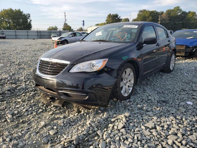 Photo 2 from auction – 2013 CHRYSLER 200 TOURIN with VIN 1C3CCBBBXDN655889