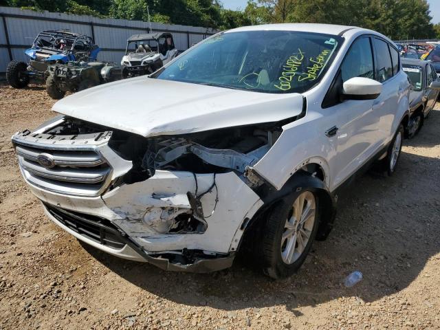 Photo 2 from auction – 2017 FORD ESCAPE SE with VIN 1FMCU0GD1HUE95464