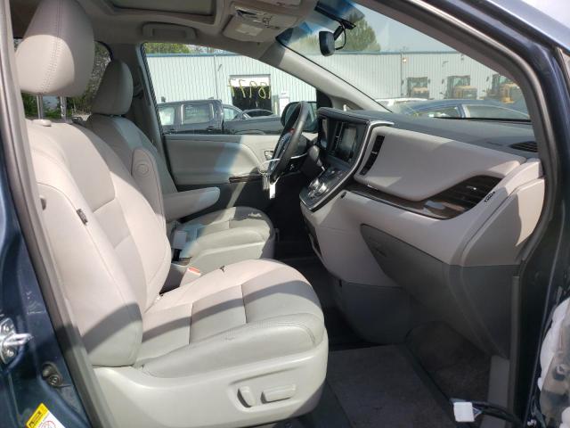 Photo 5 from auction – 2017 TOYOTA SIENNA XLE with VIN 5TDYZ3DC0HS805102