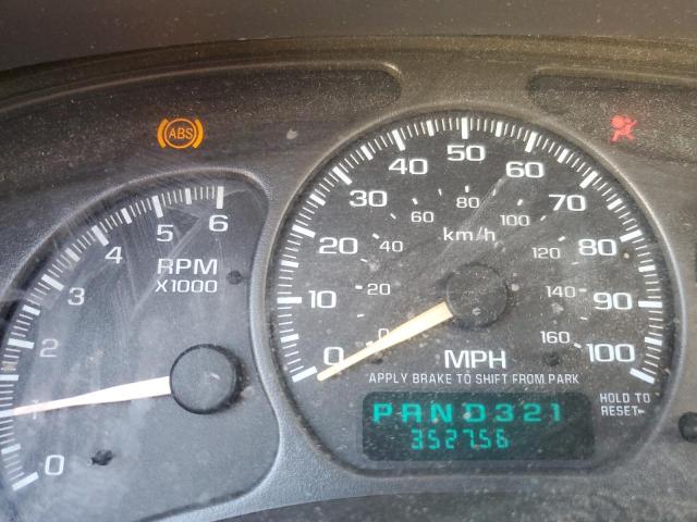 Photo 8 from auction – 2002 GMC YUKON with VIN 1GKEC13Z52R300102