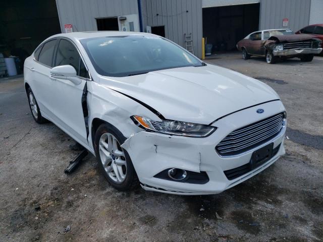 FORD FUSION SE 2015 with VIN 3FA6P0HD1FR162201 - Photo from auction