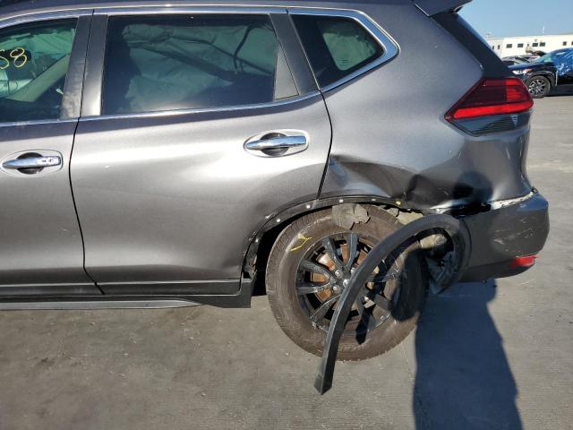 Photo 9 from auction – 2017 NISSAN ROGUE S with VIN 5N1AT2MT3HC808022