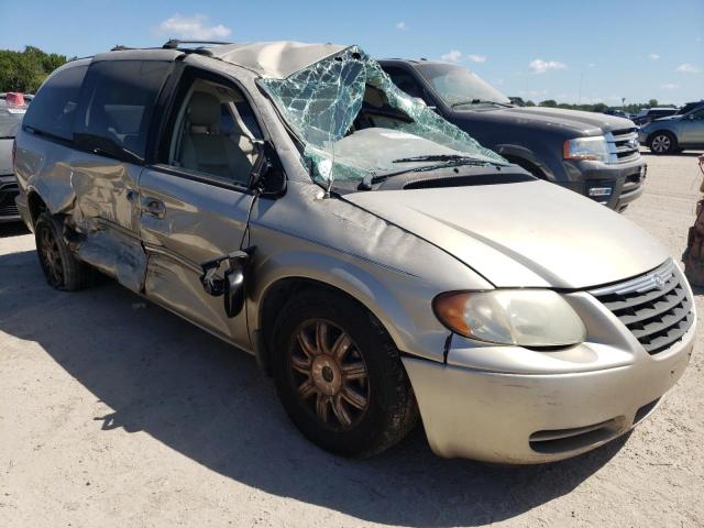 CHRYSLER TOWN & COU 2005 with VIN 2C8GP54L35R453780 - Photo from auction
