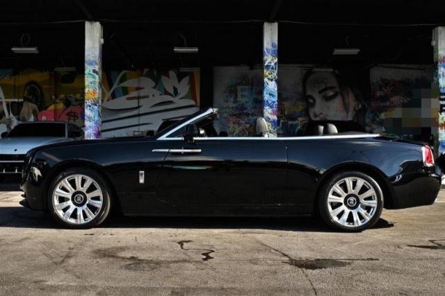 Photo 2 from auction – 2016 ROLLS-ROYCE DAWN with VIN SCA666D53GU102162